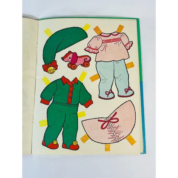 Vtg 1969 Bundle of Love Paper Doll Set Uneeda Doll Girl Baby Whitman Book - Picture 10 of 11